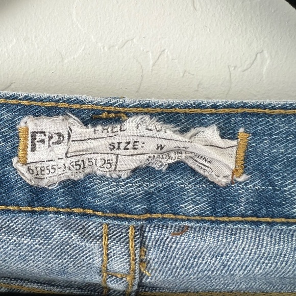 Free People Lacey Lace Trim Denim Shorts - Picture 5 of 12